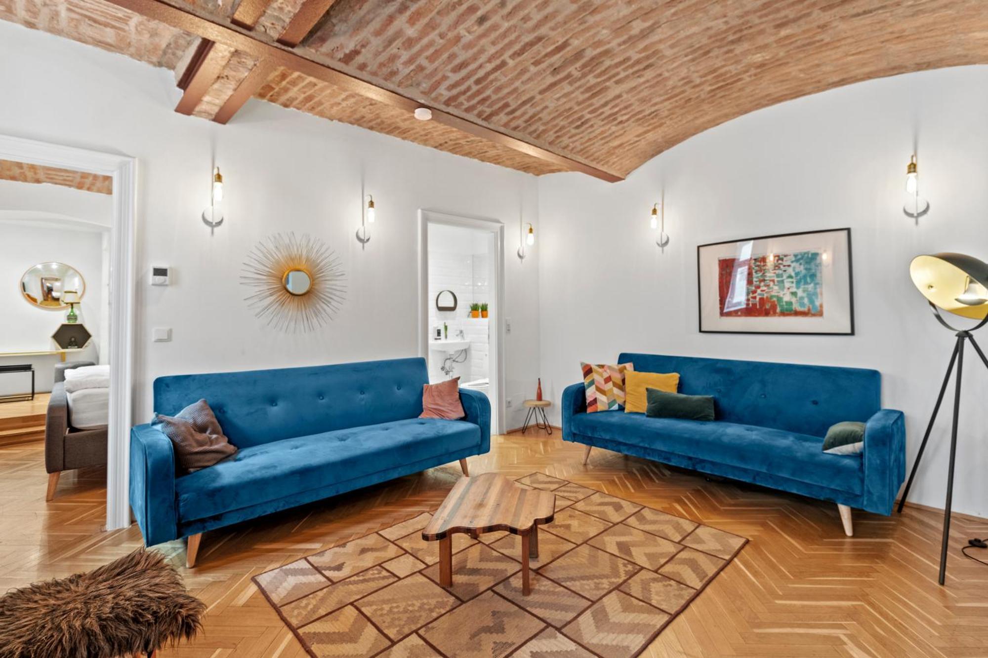 Farawayhomes #b2 *